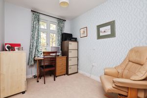 Bedroom- click for photo gallery